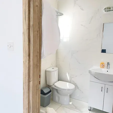 White Mountain Pool Villa Paphos