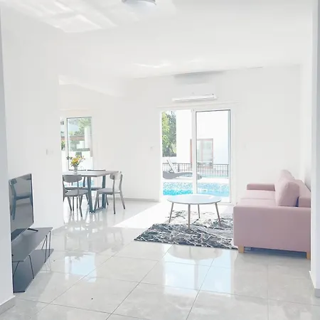 Villa White Mountain Pool Paphos