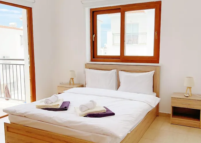 White Mountain Pool Villa Pafos